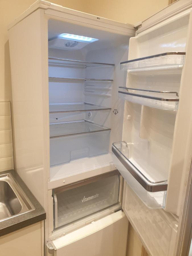 London Luxury Apartments 4 Min Walk From Ilford Station, With Free Parking Free Wifi Dış mekan fotoğraf